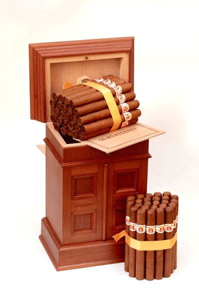 Hoyo_Monterrey_Replica_Antigua_Maravillas_No1_Humidor-Cigars